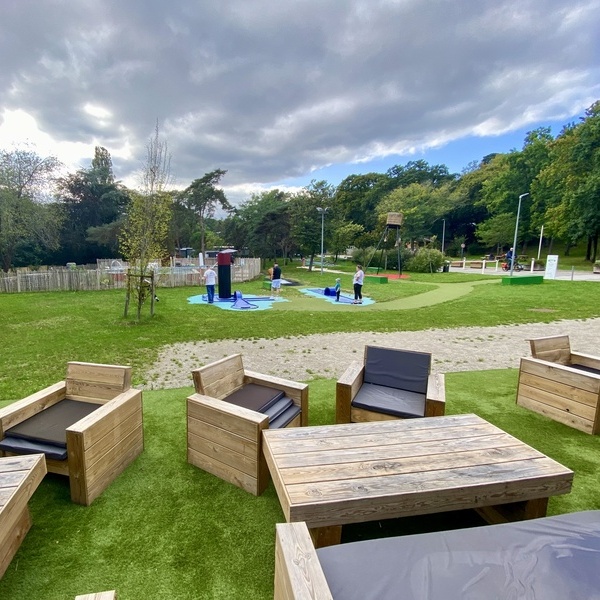 Mission d&rsquo;accompagnement identité de marque et parcours client de Nantes Camping